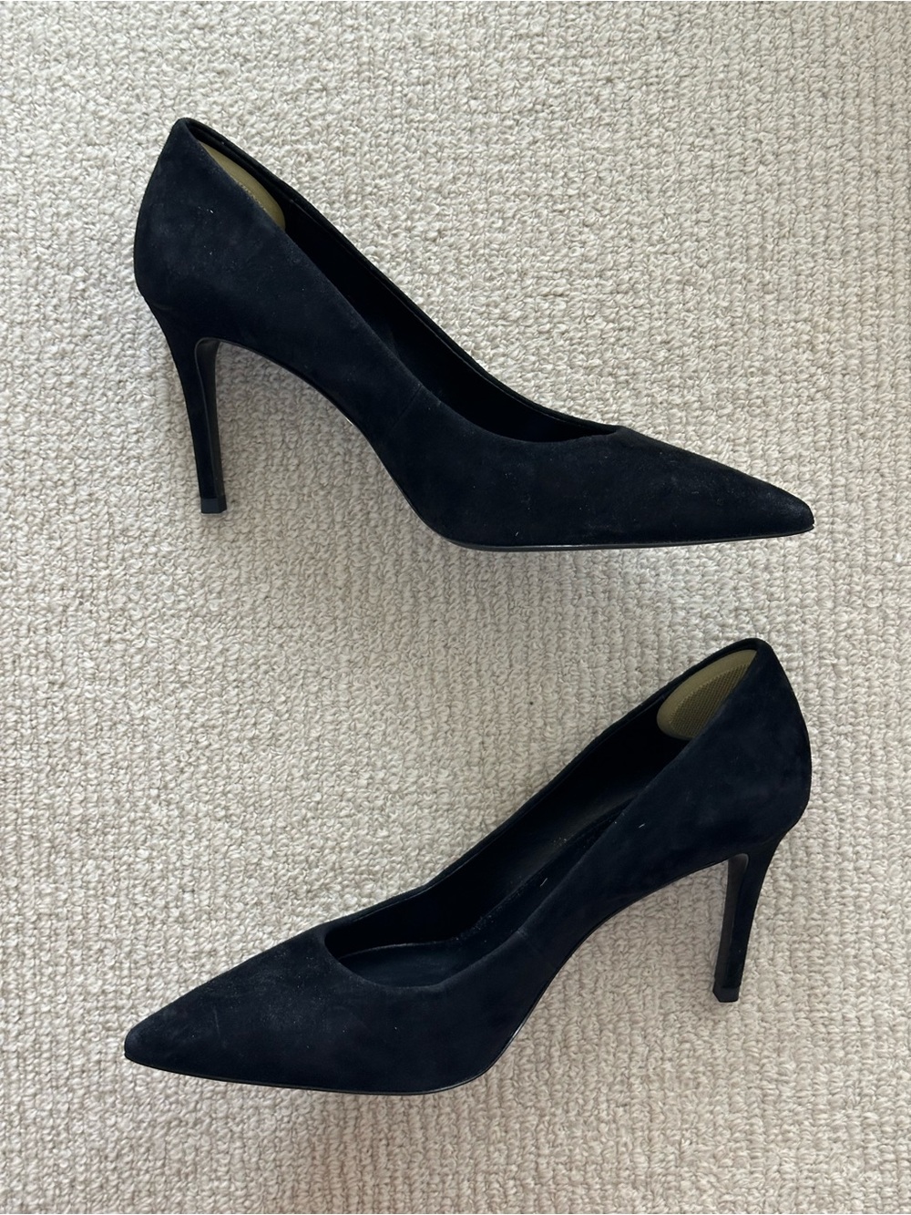 Michael Kors Keke Black Suede Mid Pump - EUC - Picture 4 of 8